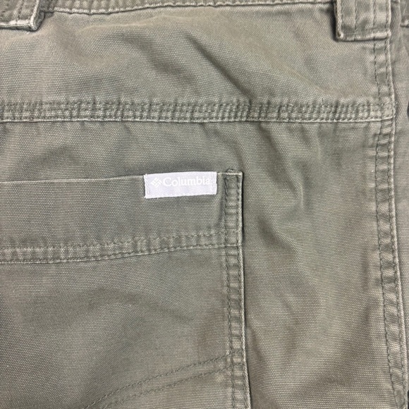 COLUMBIA Mens Omni-Shield Green Canvas Flat Front Regular Fit Pants size: 48 - Picture 3 of 10